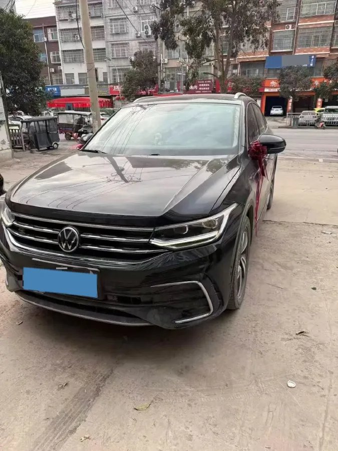 2022 Volkswagen Tiguan X 2.0T 186HP L4 7DCT,autocango,china used car exporter,china ev exporter,chinese used car exporter,chinese used ev exporter