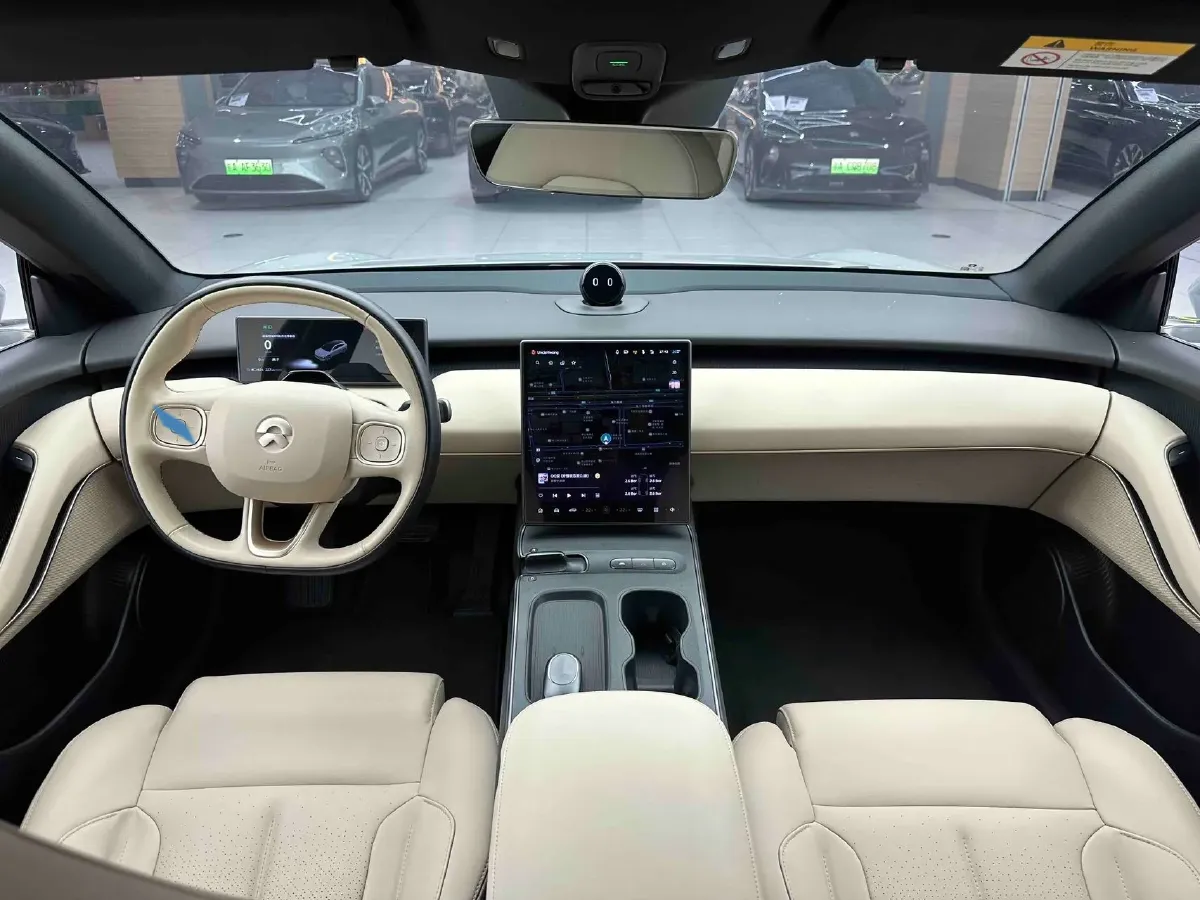 2024 NIO ET5T BEV 75KWH,autocango,china used car exporter,china ev exporter,chinese used car exporter,chinese used ev exporter