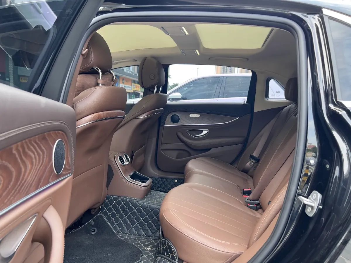 2022 Mercedes-Benz E Class 2.0T 258HP L4 9AT,autocango,china used car exporter,china ev exporter,chinese used car exporter,chinese used ev exporter