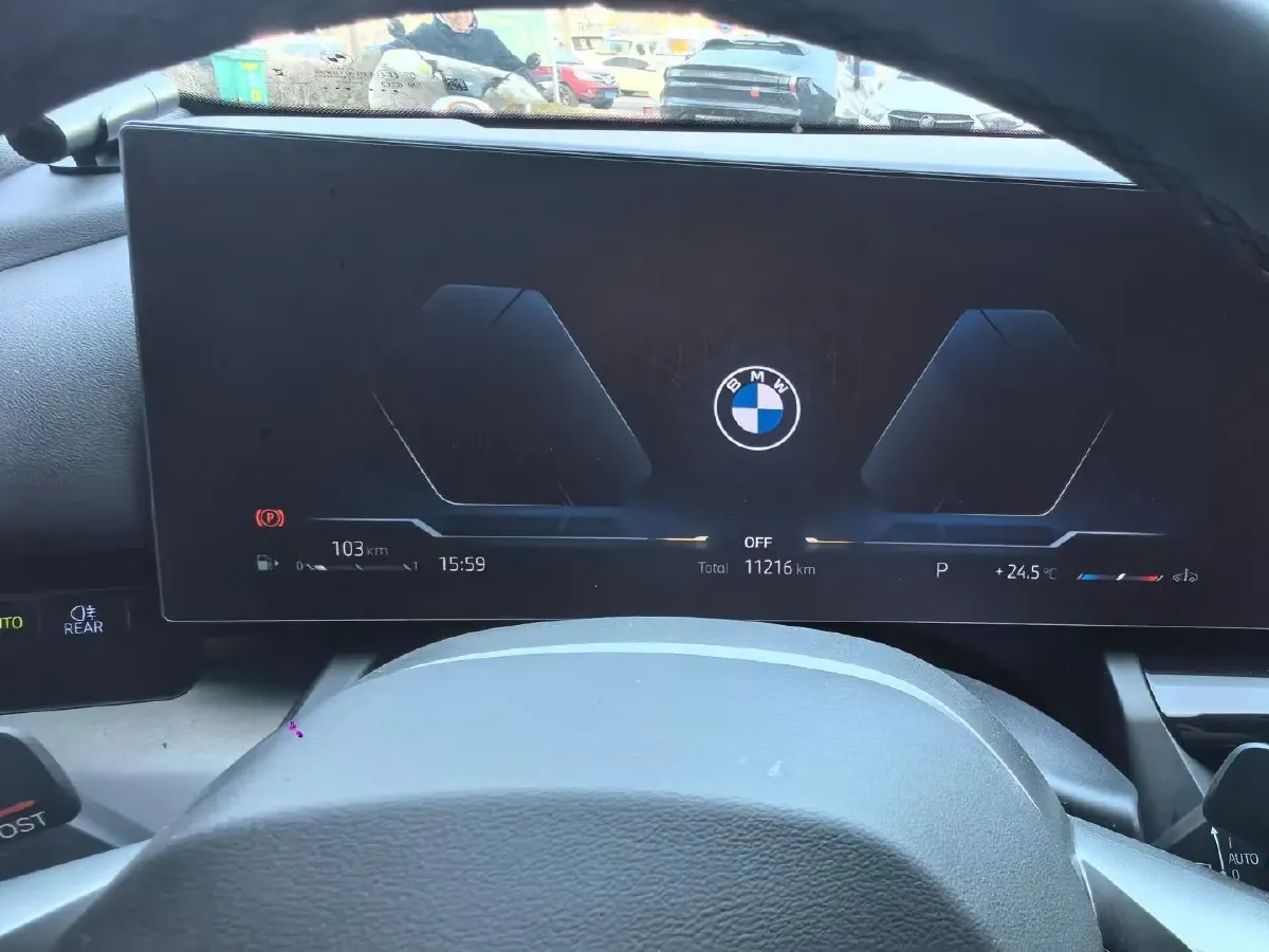 2024 BMW 5 Series 2.0T 190HP L4 8AT,autocango,china used car exporter,china ev exporter,chinese used car exporter,chinese used ev exporter