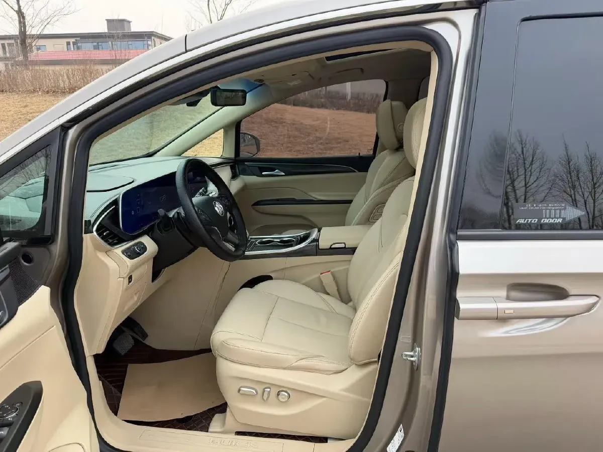 2023 Buick GL8 2.0T 237HP L4 9AT,autocango,china used car exporter,china ev exporter,chinese used car exporter,chinese used ev exporter