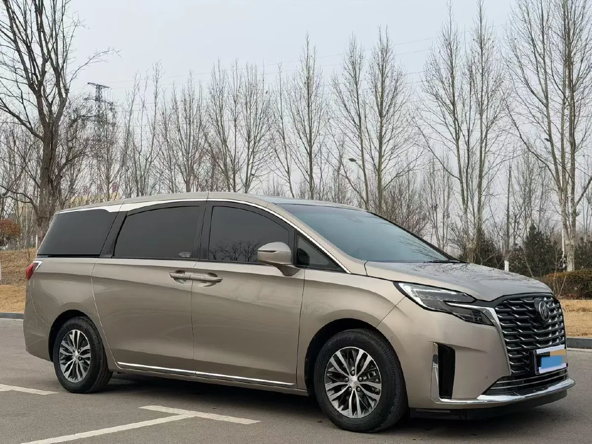 2023 Buick GL8 2.0T 237HP L4 9AT,autocango,china used car exporter,china ev exporter,chinese used car exporter,chinese used ev exporter