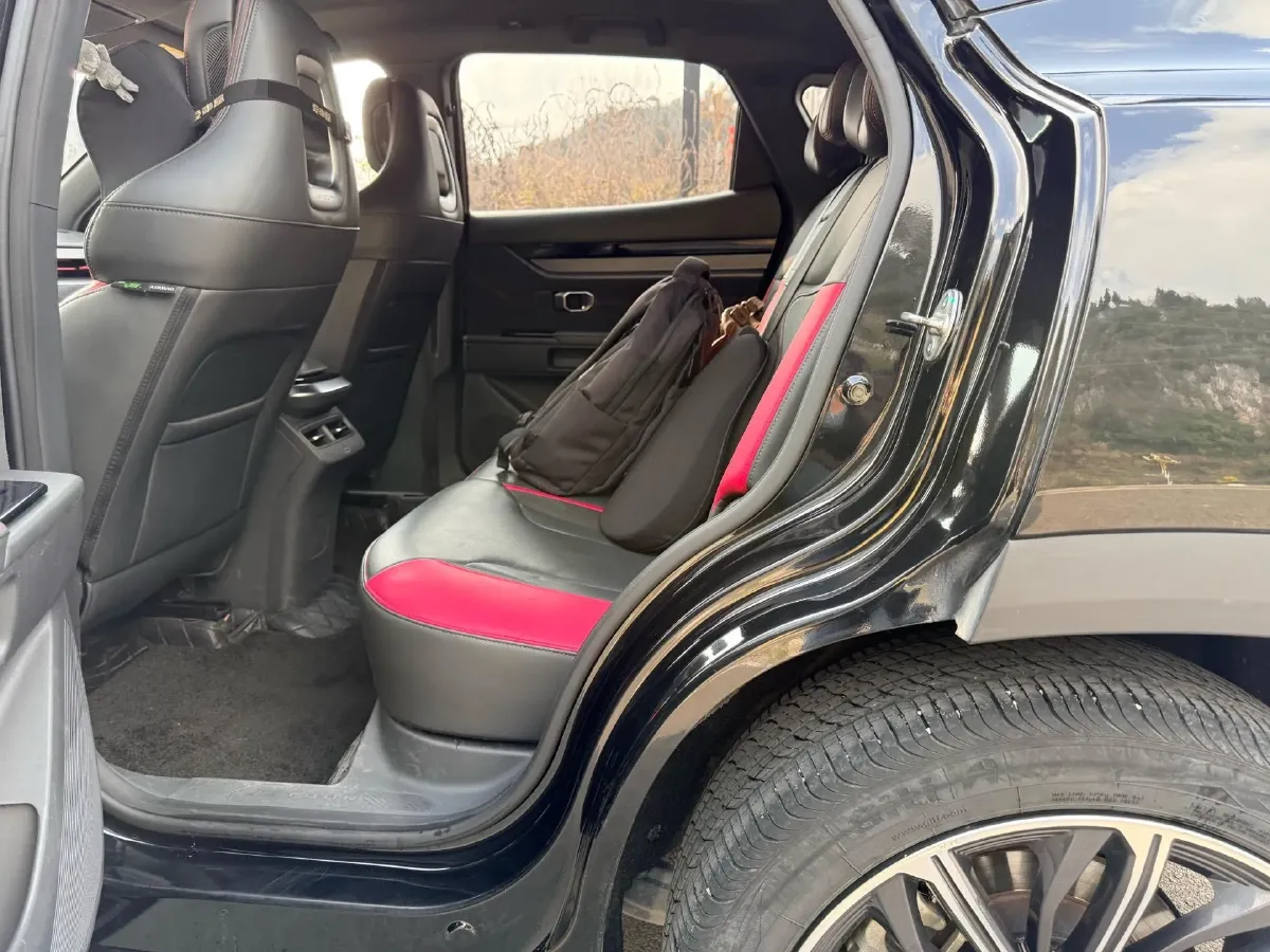 2022 Jetour DASHING 1.6T 197HP L4 7DCT,autocango,china used car exporter,china ev exporter,chinese used car exporter,chinese used ev exporter