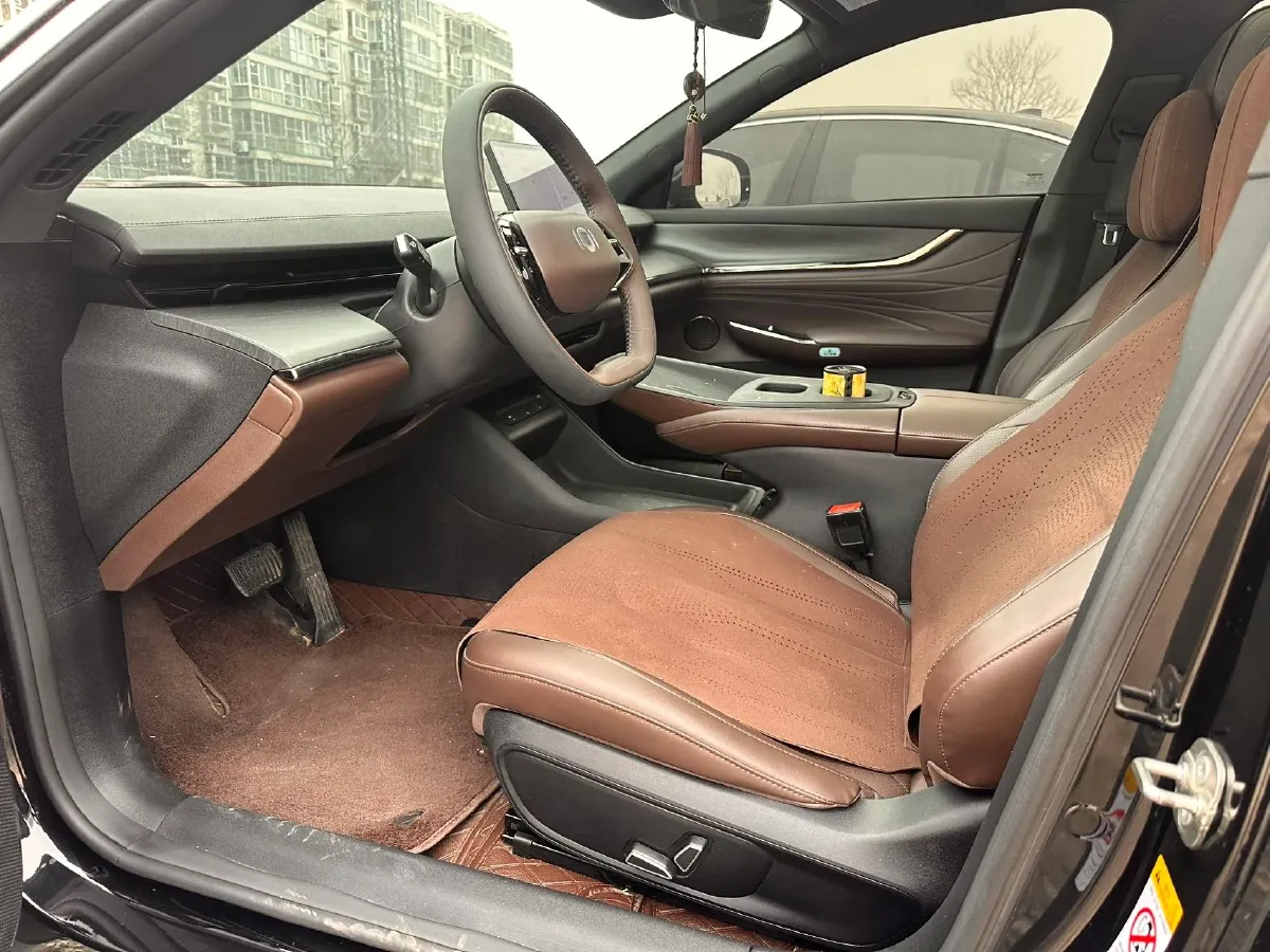 2025 ChangAn QiYuan A07 REEV 98HP REEV 28.4KWH,autocango,china used car exporter,china ev exporter,chinese used car exporter,chinese used ev exporter