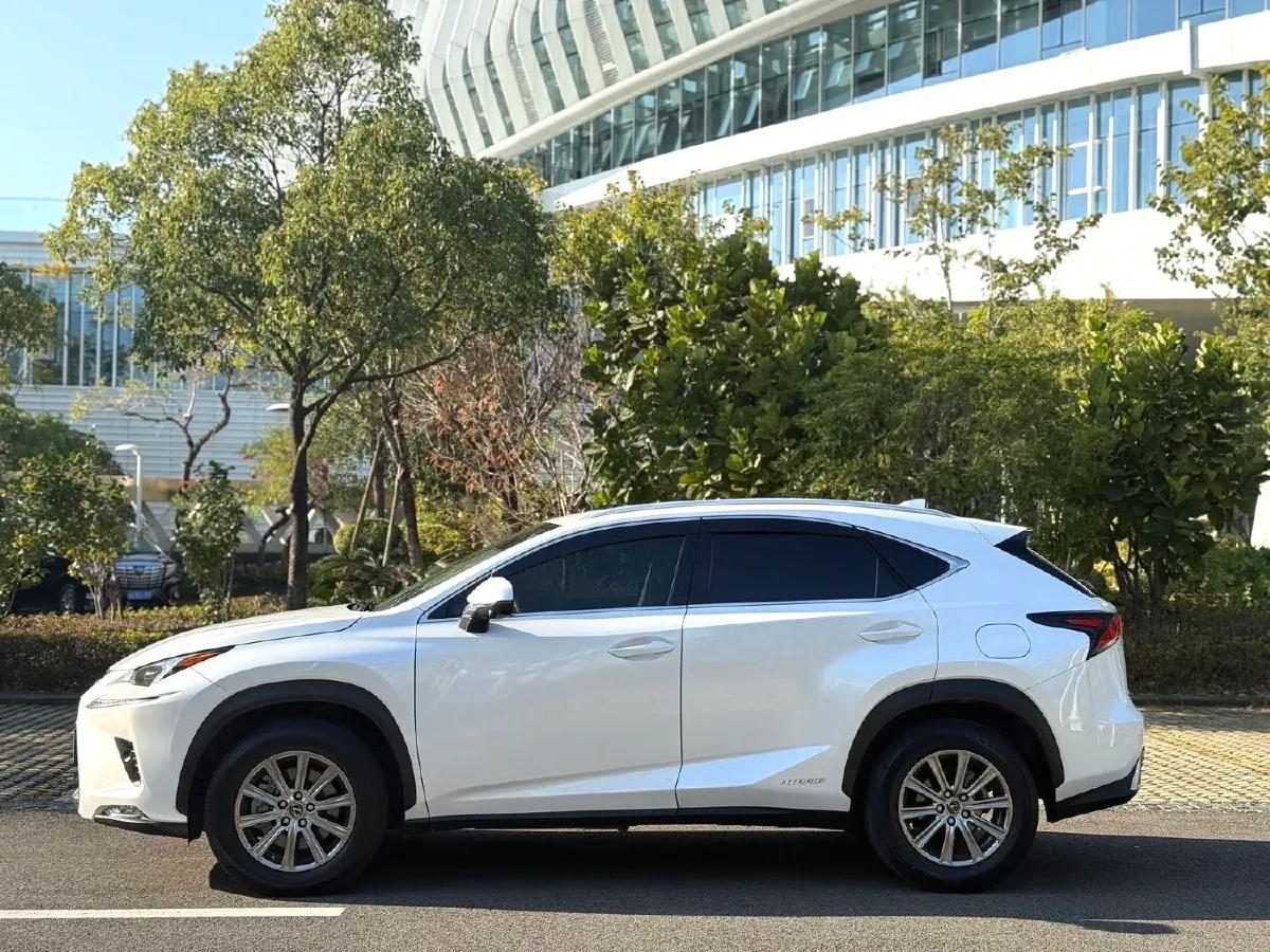 2018 Lexus NX 2.5L 155HP L4 E-CVT Hybrid,autocango,china used car exporter,china ev exporter,chinese used car exporter,chinese used ev exporter