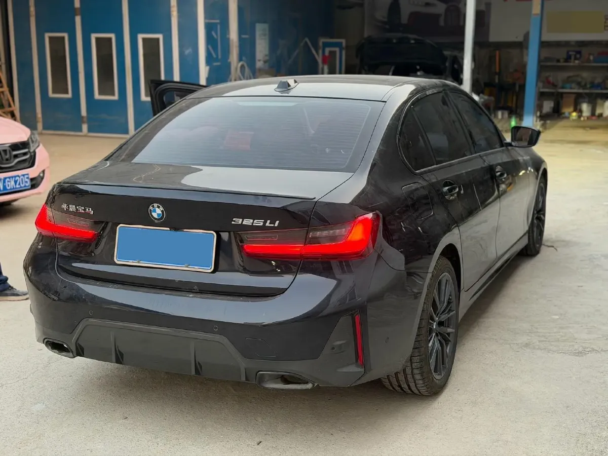 2023 BMW 3 Series 2.0T 184HP L4 8AT,autocango,china used car exporter,china ev exporter,chinese used car exporter,chinese used ev exporter
