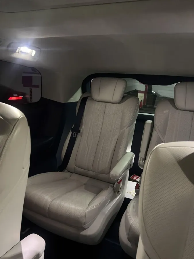 2023 Buick Century 2.0T 237HP L4 9AT,autocango,china used car exporter,china ev exporter,chinese used car exporter,chinese used ev exporter