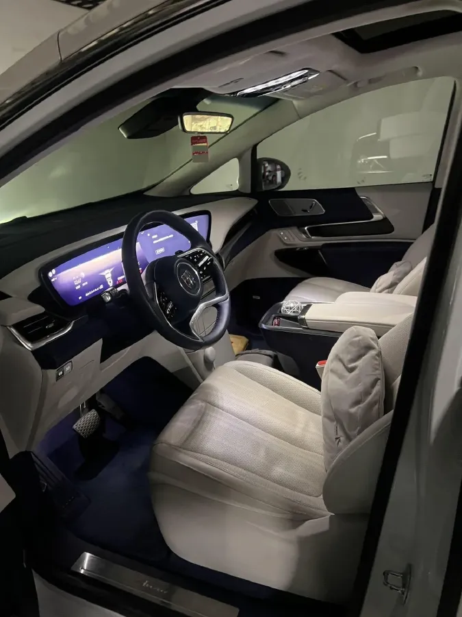 2023 Buick Century 2.0T 237HP L4 9AT,autocango,china used car exporter,china ev exporter,chinese used car exporter,chinese used ev exporter