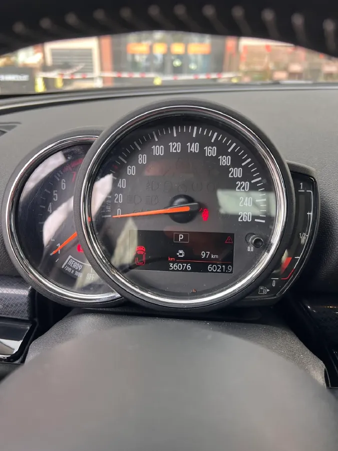 2019 MINI CLUBMAN 1.5T 136HP L3 7DCT,autocango,china used car exporter,china ev exporter,chinese used car exporter,chinese used ev exporter