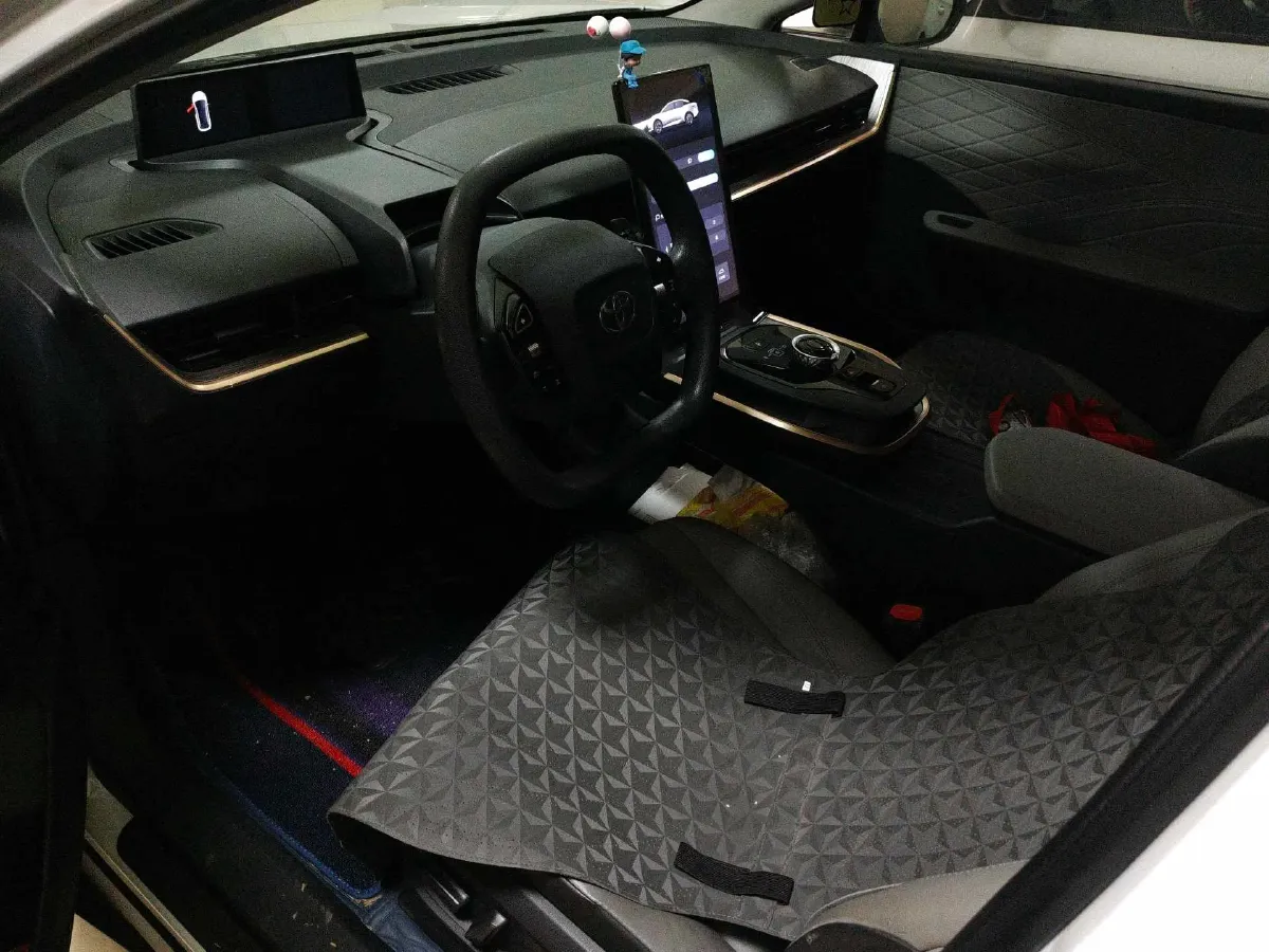 2024 Toyota bZ3 BEV 49.92KWH,autocango,china used car exporter,china ev exporter,chinese used car exporter,chinese used ev exporter