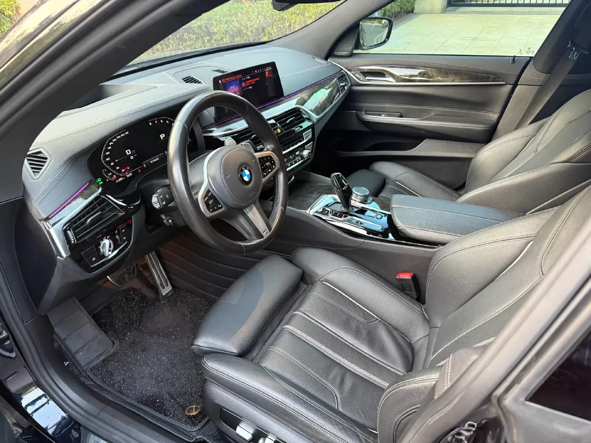 2021 BMW 6 Series GT 2.0T 258HP L4 8AT,autocango,china used car exporter,china ev exporter,chinese used car exporter,chinese used ev exporter