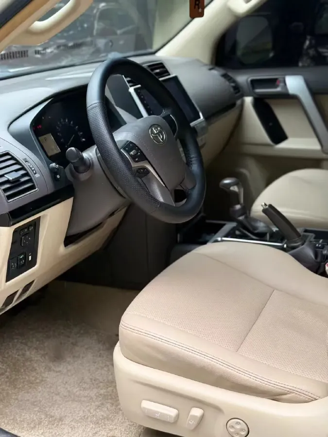 2016 Toyota Land Cruiser Prado 3.5L 280HP V6 6AT,autocango,china used car exporter,china ev exporter,chinese used car exporter,chinese used ev exporter