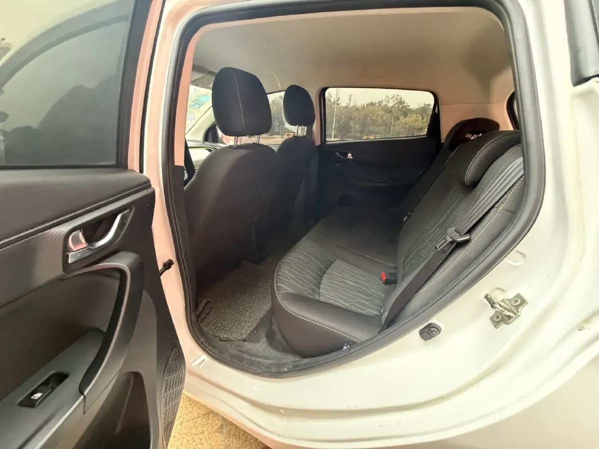 2020 ChangAn BenBen E-Star BEV 32.2KWH,autocango,china used car exporter,china ev exporter,chinese used car exporter,chinese used ev exporter