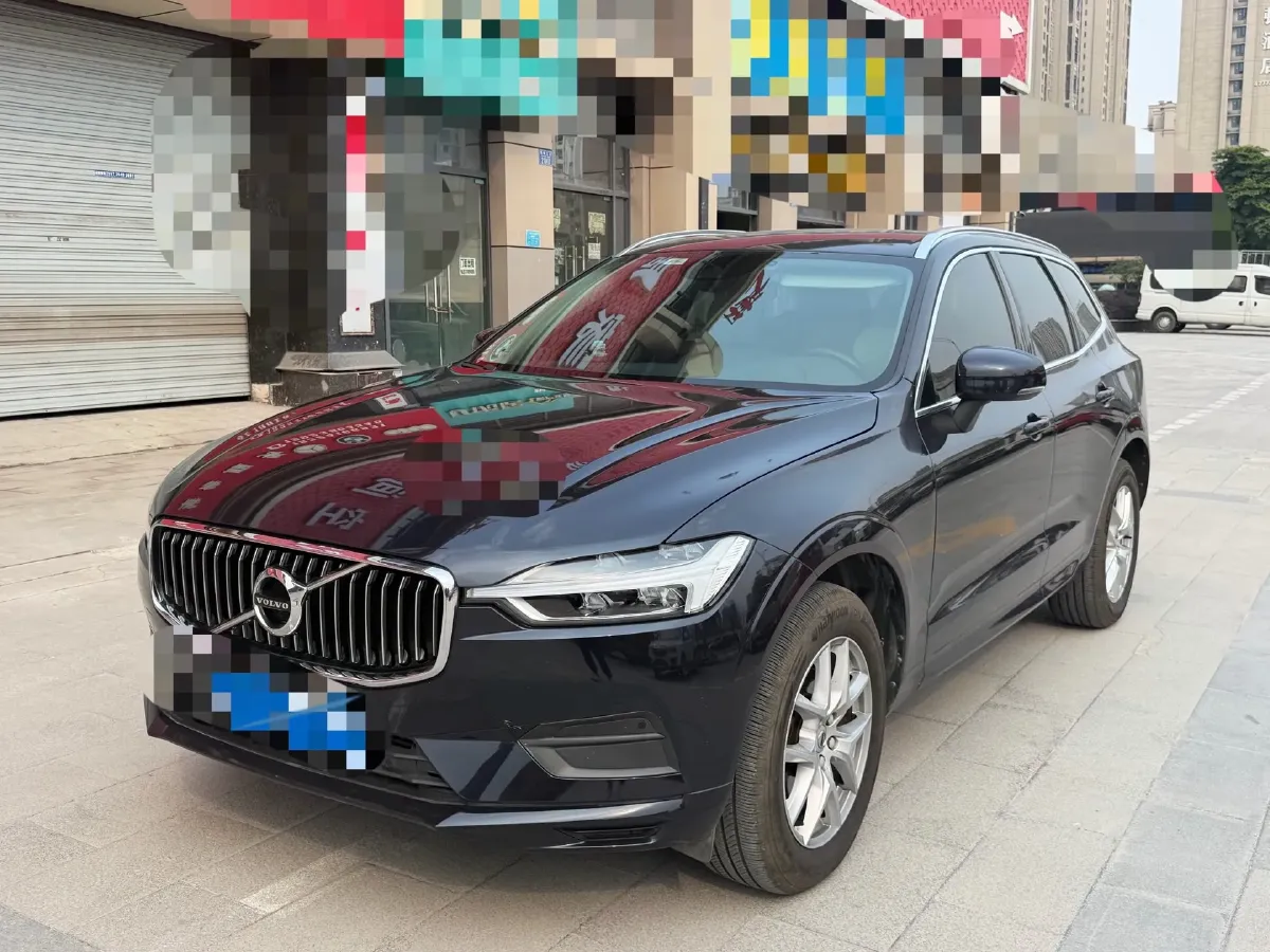 2018 Volvo XC60 2.0T 254HP L4 8AT,autocango,china used car exporter,china ev exporter,chinese used car exporter,chinese used ev exporter