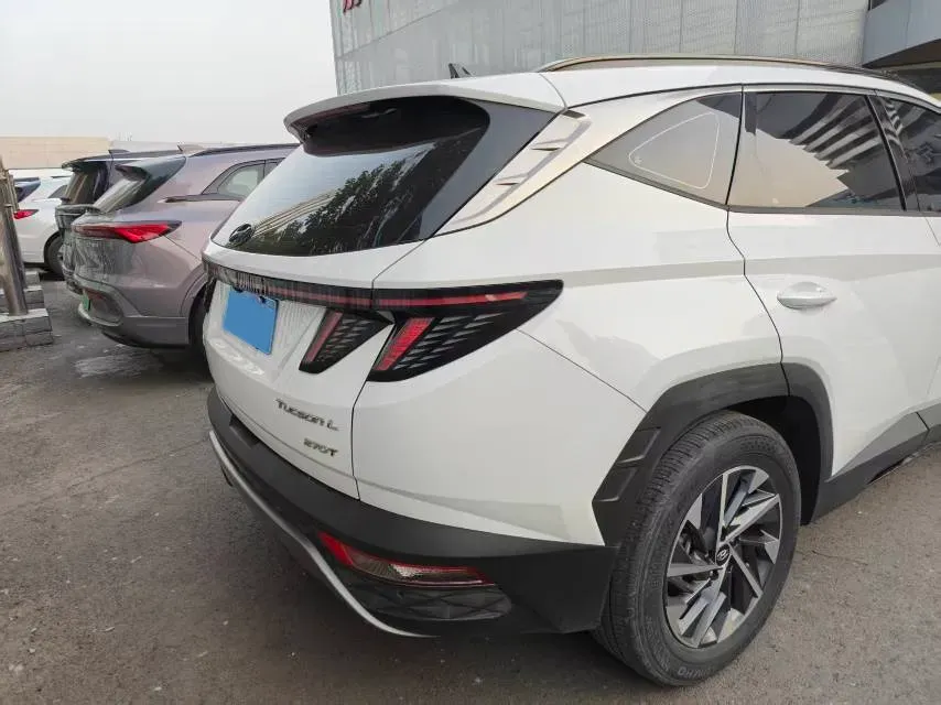 2023 Hyundai Tucson 1.5T 200HP L4 8AT,autocango,china used car exporter,china ev exporter,chinese used car exporter,chinese used ev exporter