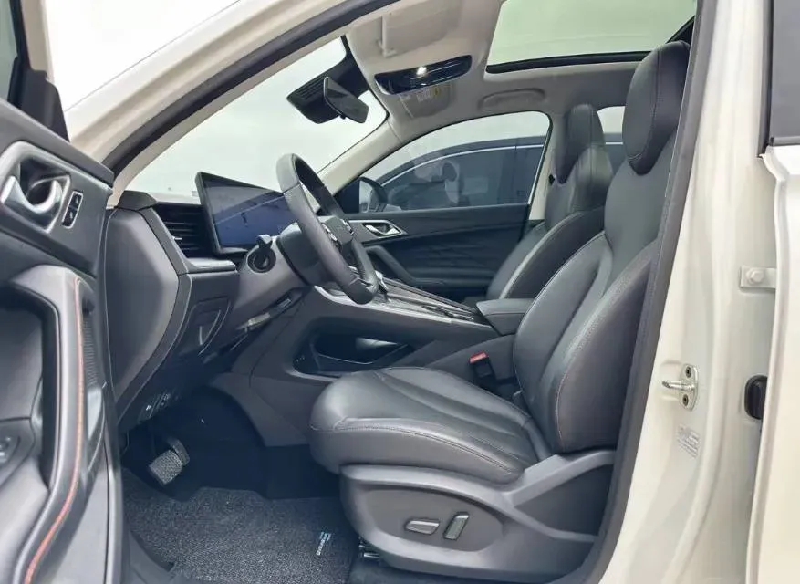 2023 Roewe RX5 1.5T 188HP L4 7DCT,autocango,china used car exporter,china ev exporter,chinese used car exporter,chinese used ev exporter