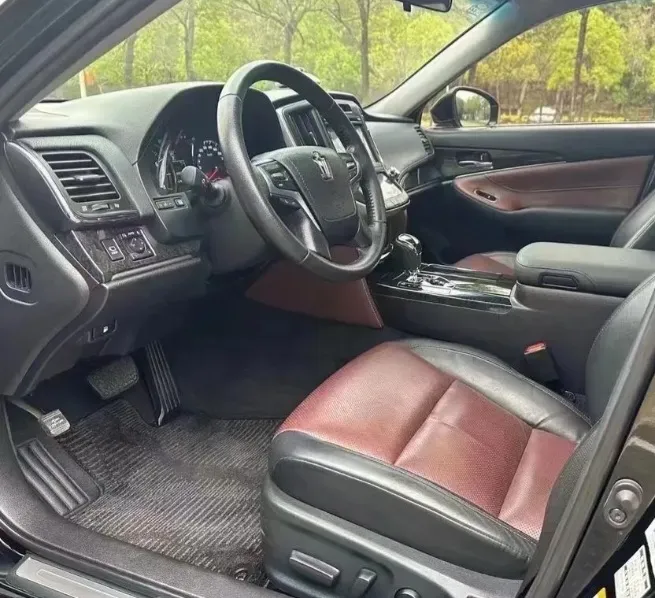 2018 Toyota Highlander 2.0T 220HP L4 6AT,autocango,china used car exporter,china ev exporter,chinese used car exporter,chinese used ev exporter