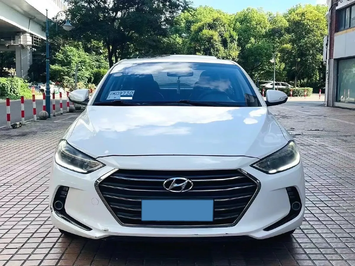 2016 Hyundai Elantra 1.6L 130HP L4 6AT,autocango,china used car exporter,china ev exporter,chinese used car exporter,chinese used ev exporter