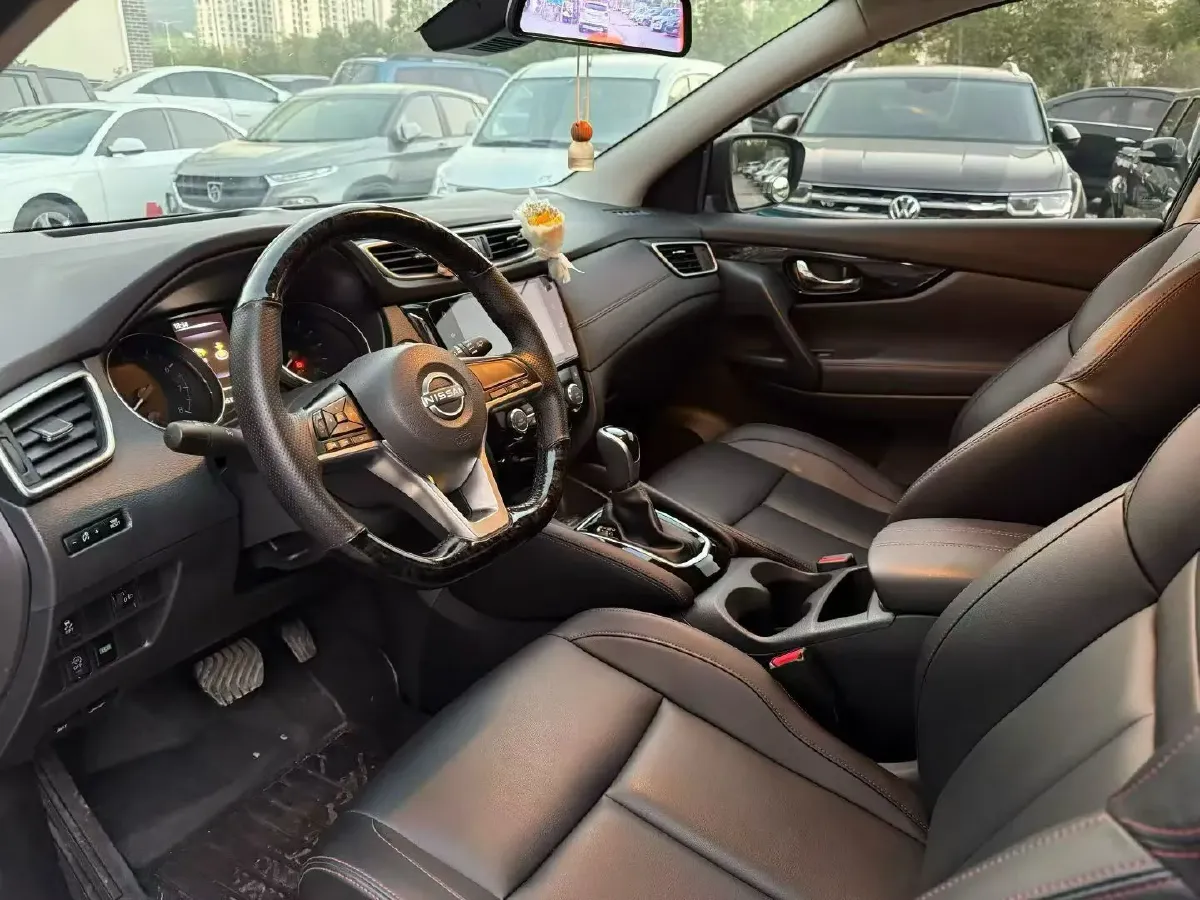 2023 Nissan Qashqai 2.0L 151HP L4 CVT,autocango,china used car exporter,china ev exporter,chinese used car exporter,chinese used ev exporter