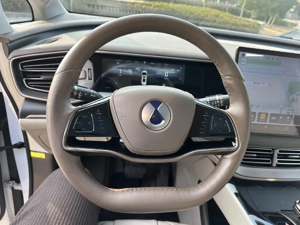 2022 Jaguar XFL 2.0T 250HP L4 8AT,autocango,china used car exporter,china ev exporter,chinese used car exporter,chinese used ev exporter