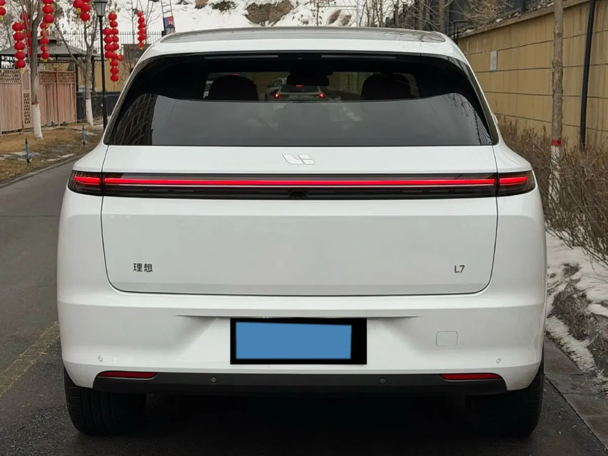 2023 Li L7 Range Extended 154HP REEV 40.9KWH,autocango,china used car exporter,china ev exporter,chinese used car exporter,chinese used ev exporter