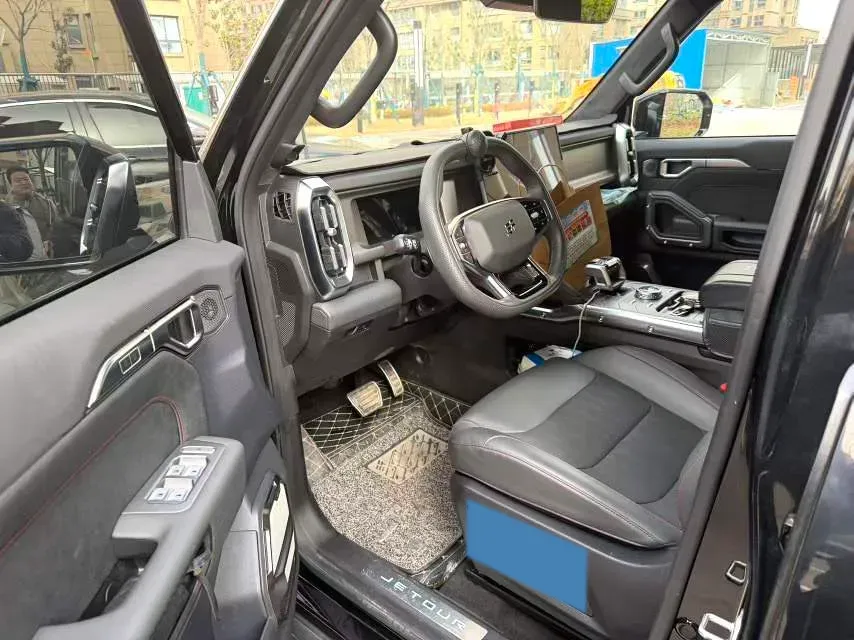 2025 Jetour Traveller 2.0T 254HP L4 8AT,autocango,china used car exporter,china ev exporter,chinese used car exporter,chinese used ev exporter