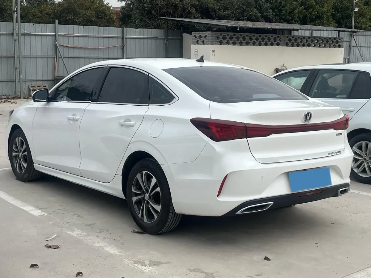 2024 ChangAn Eado 1.4T 160HP L4 7DCT,autocango,china used car exporter,china ev exporter,chinese used car exporter,chinese used ev exporter