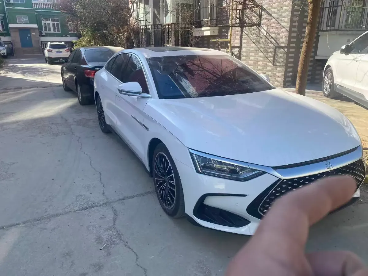 2022 Volkswagen Tiguan L 2.0T 186HP L4 7DCT,autocango,china used car exporter,china ev exporter,chinese used car exporter,chinese used ev exporter