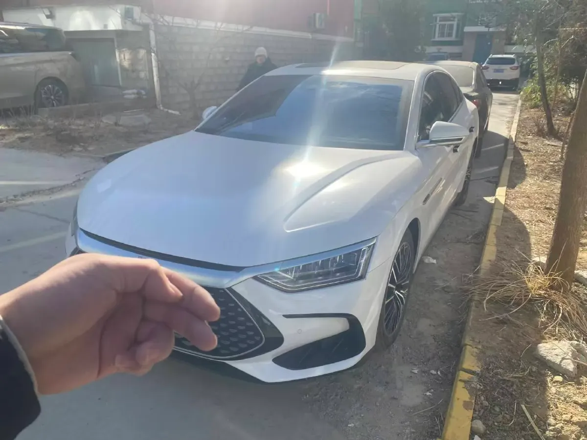 2022 Volkswagen Tiguan L 2.0T 186HP L4 7DCT,autocango,china used car exporter,china ev exporter,chinese used car exporter,chinese used ev exporter