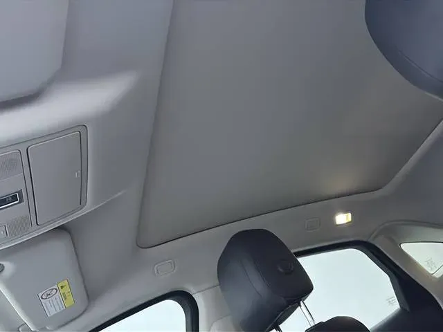 2018 Jaguar XEL 2.0T 200HP L4 8AT,autocango,china used car exporter,china ev exporter,chinese used car exporter,chinese used ev exporter