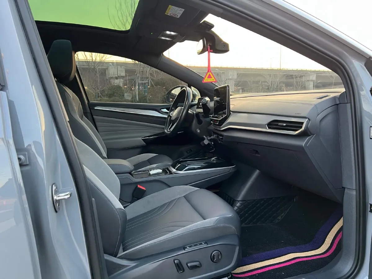 2022 Neta S Range Extended 231HP REEV 43.51KWH,autocango,china used car exporter,china ev exporter,chinese used car exporter,chinese used ev exporter