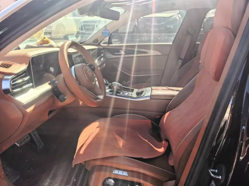 2020 HongQi H9 2.0T 252HP L4 7DCT,autocango,china used car exporter,china ev exporter,chinese used car exporter,chinese used ev exporter