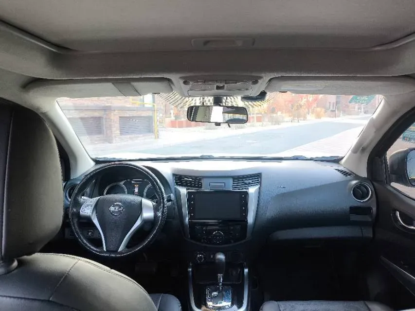 2020 Nissan Terra 2.5L 193HP L4 7AT,autocango,china used car exporter,china ev exporter,chinese used car exporter,chinese used ev exporter