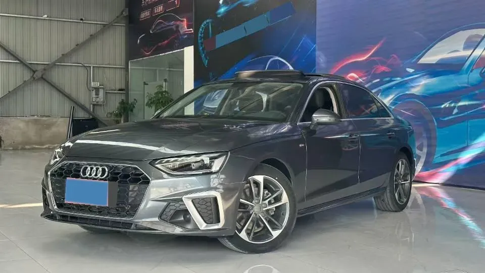 2020 Audi A4L 2.0T 190HP L4 7DCT,autocango,china used car exporter,china ev exporter,chinese used car exporter,chinese used ev exporter
