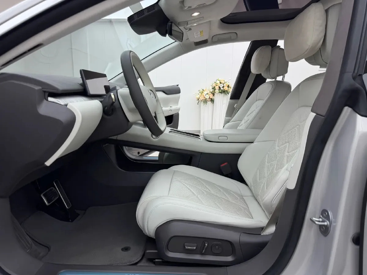 2024 NIO ET7 BEV 75KWH,autocango,china used car exporter,china ev exporter,chinese used car exporter,chinese used ev exporter