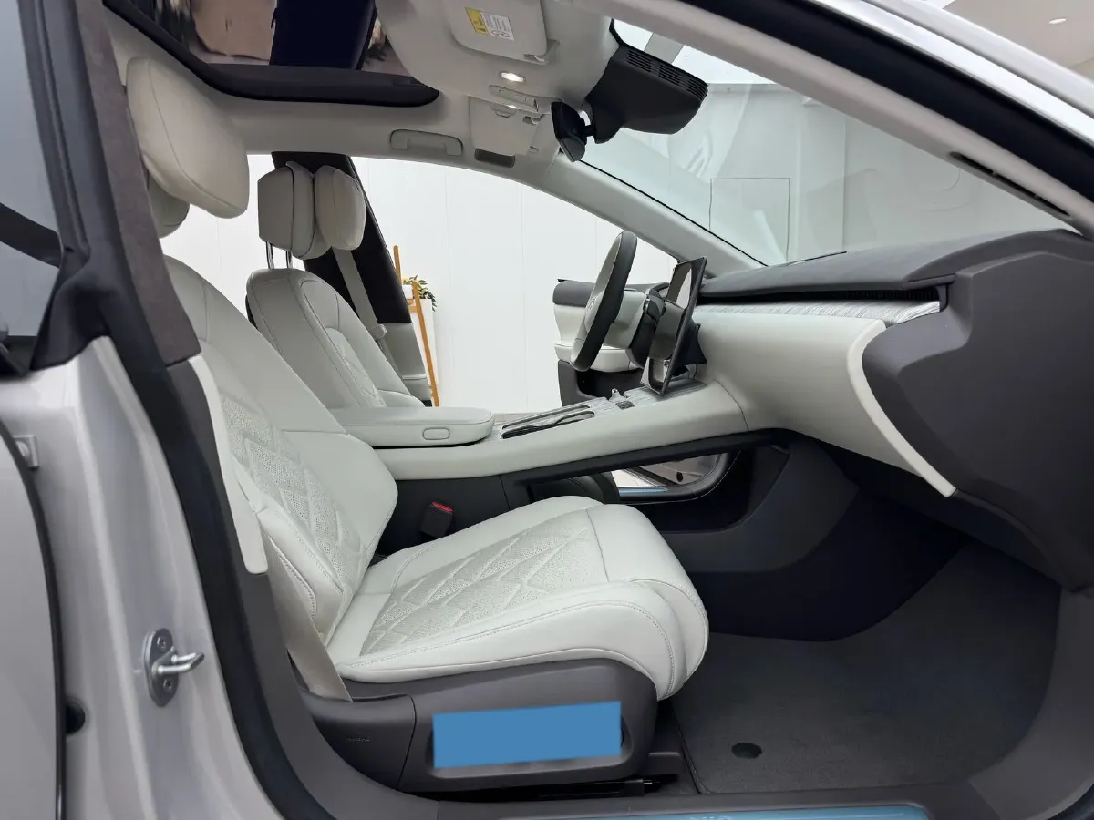 2024 NIO ET7 BEV 75KWH,autocango,china used car exporter,china ev exporter,chinese used car exporter,chinese used ev exporter