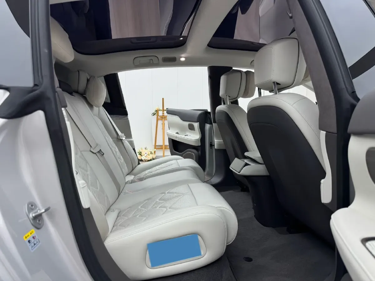 2024 NIO ET7 BEV 75KWH,autocango,china used car exporter,china ev exporter,chinese used car exporter,chinese used ev exporter