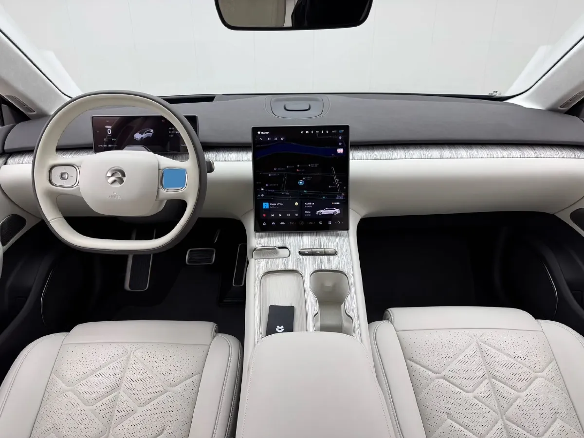 2024 NIO ET7 BEV 75KWH,autocango,china used car exporter,china ev exporter,chinese used car exporter,chinese used ev exporter