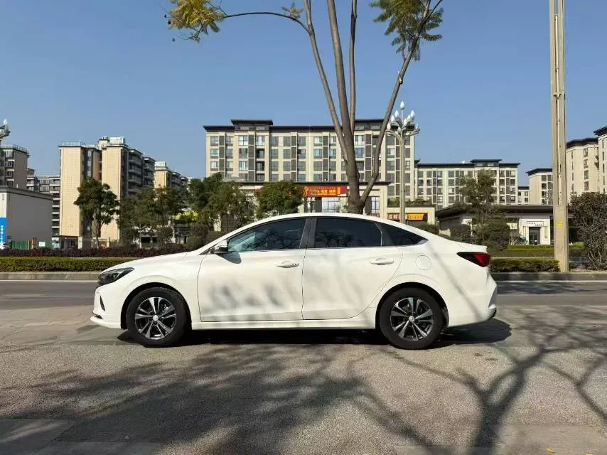 2022 ChangAn Eado 1.4T 160HP L4 7DCT,autocango,china used car exporter,china ev exporter,chinese used car exporter,chinese used ev exporter