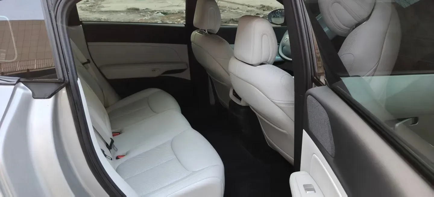 2023 Xpeng G6 BEV 87.5KWH,autocango,china used car exporter,china ev exporter,chinese used car exporter,chinese used ev exporter