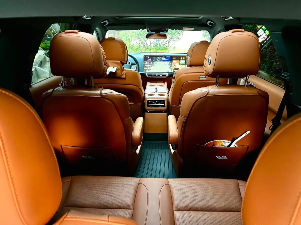 2022 Li L9 Range Extended 154HP REEV 42.6KWH,autocango,china used car exporter,china ev exporter,chinese used car exporter,chinese used ev exporter