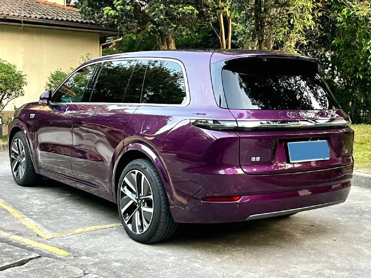 2022 Li L9 Range Extended 154HP REEV 42.6KWH,autocango,china used car exporter,china ev exporter,chinese used car exporter,chinese used ev exporter