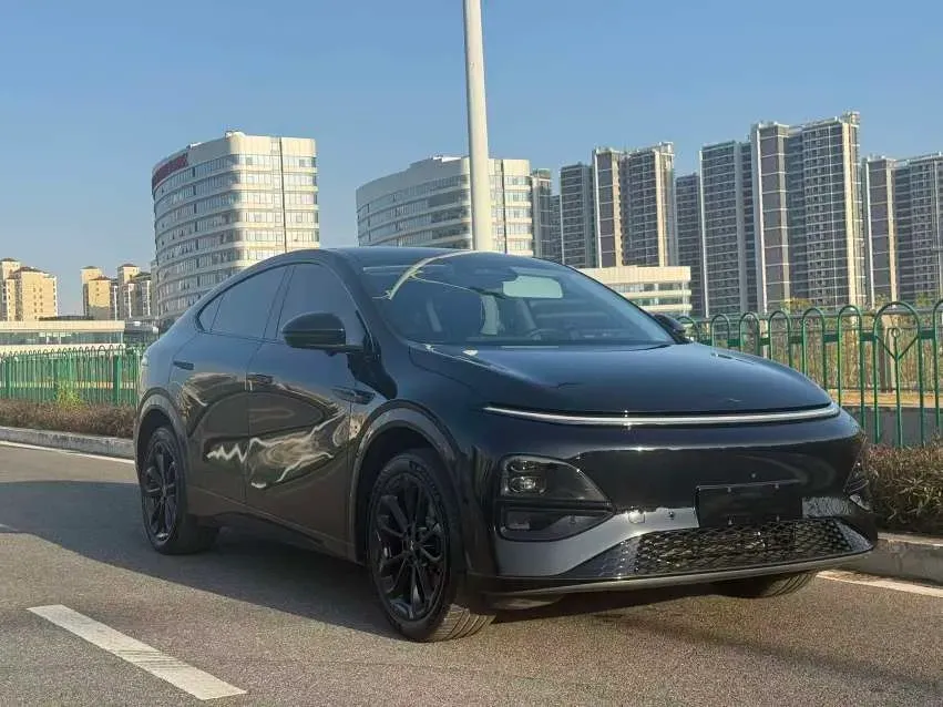 2025 Xpeng G6 BEV 68.5KWH,autocango,china used car exporter,china ev exporter,chinese used car exporter,chinese used ev exporter