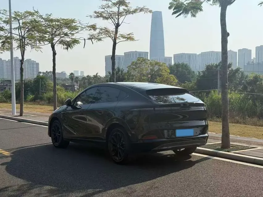 2025 Xpeng G6 BEV 68.5KWH,autocango,china used car exporter,china ev exporter,chinese used car exporter,chinese used ev exporter