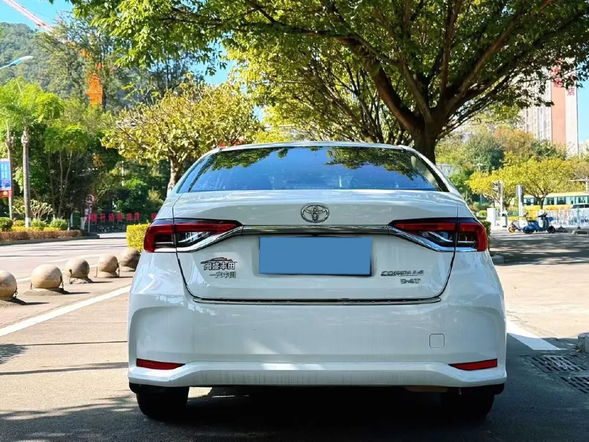 2021 Toyota Corolla 1.2T 116HP L4 CVT,autocango,china used car exporter,china ev exporter,chinese used car exporter,chinese used ev exporter