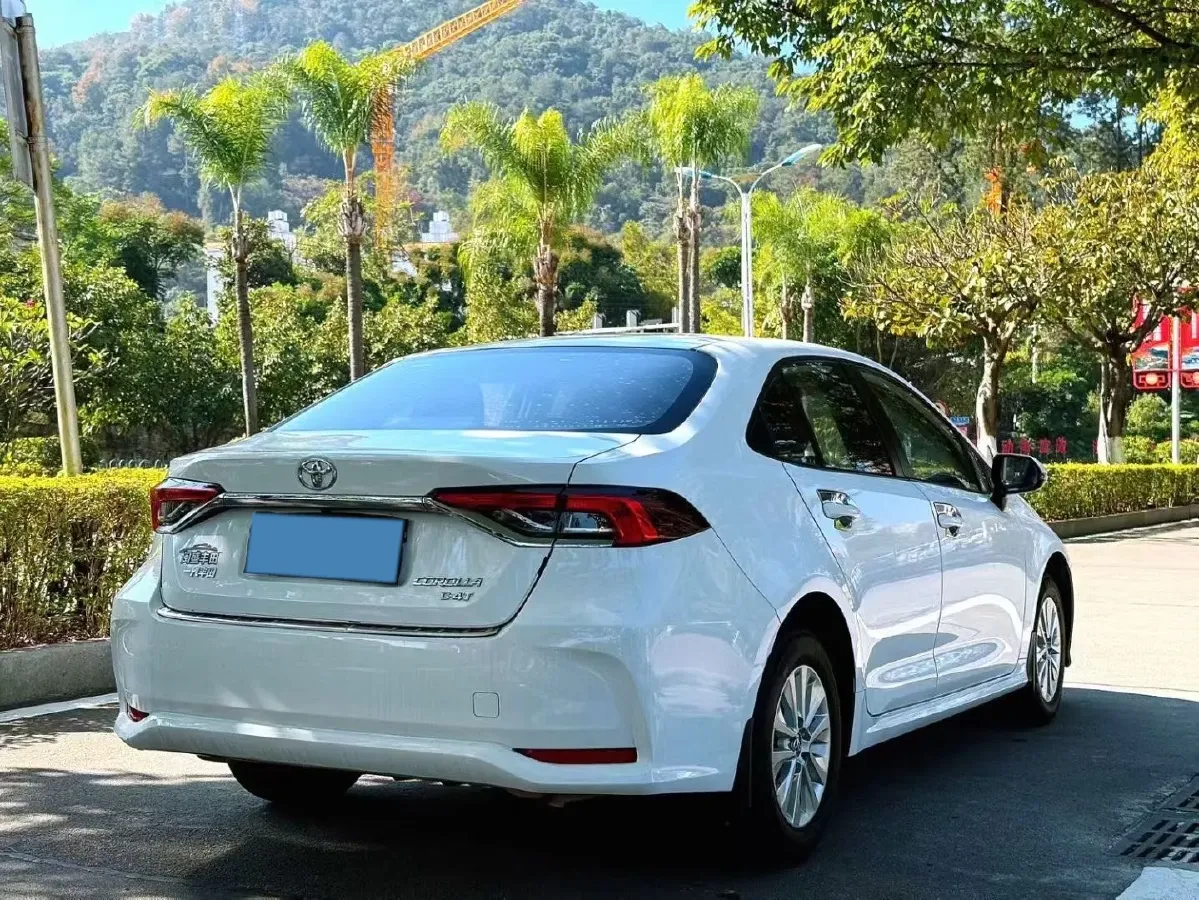 2021 Toyota Corolla 1.2T 116HP L4 CVT,autocango,china used car exporter,china ev exporter,chinese used car exporter,chinese used ev exporter