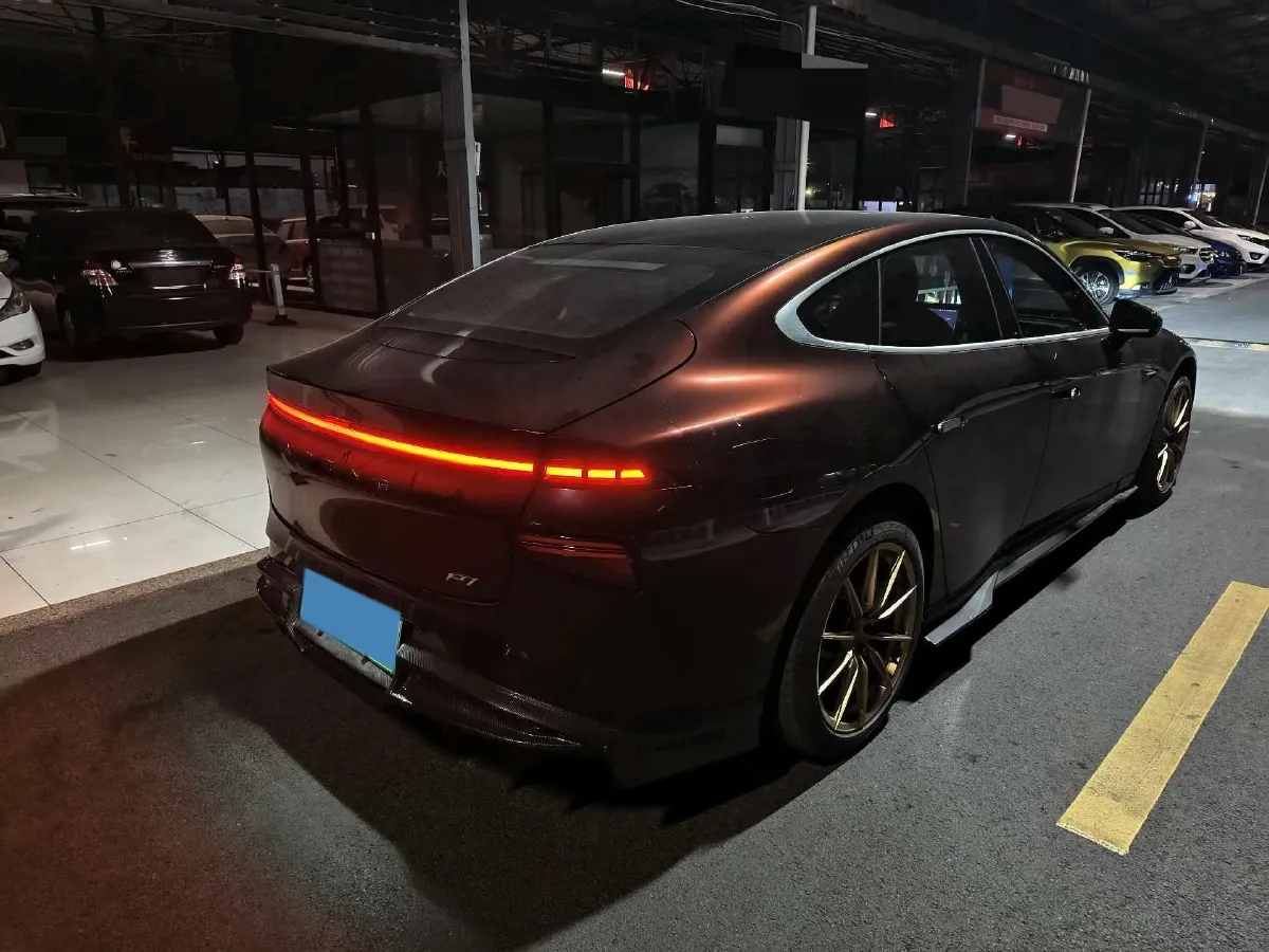 2020 Xpeng P7 BEV 70.8KWH,autocango,china used car exporter,china ev exporter,chinese used car exporter,chinese used ev exporter