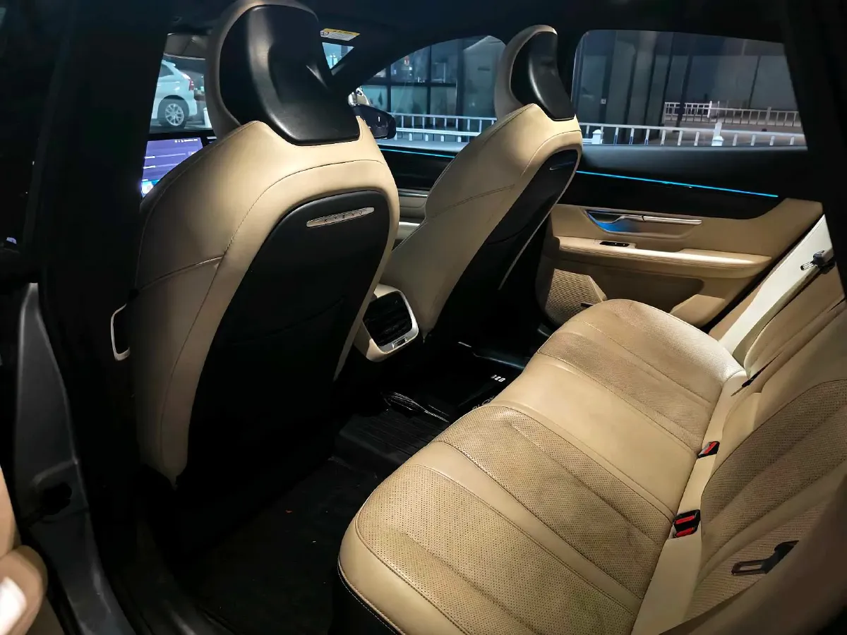 2020 Xpeng P7 BEV 70.8KWH,autocango,china used car exporter,china ev exporter,chinese used car exporter,chinese used ev exporter