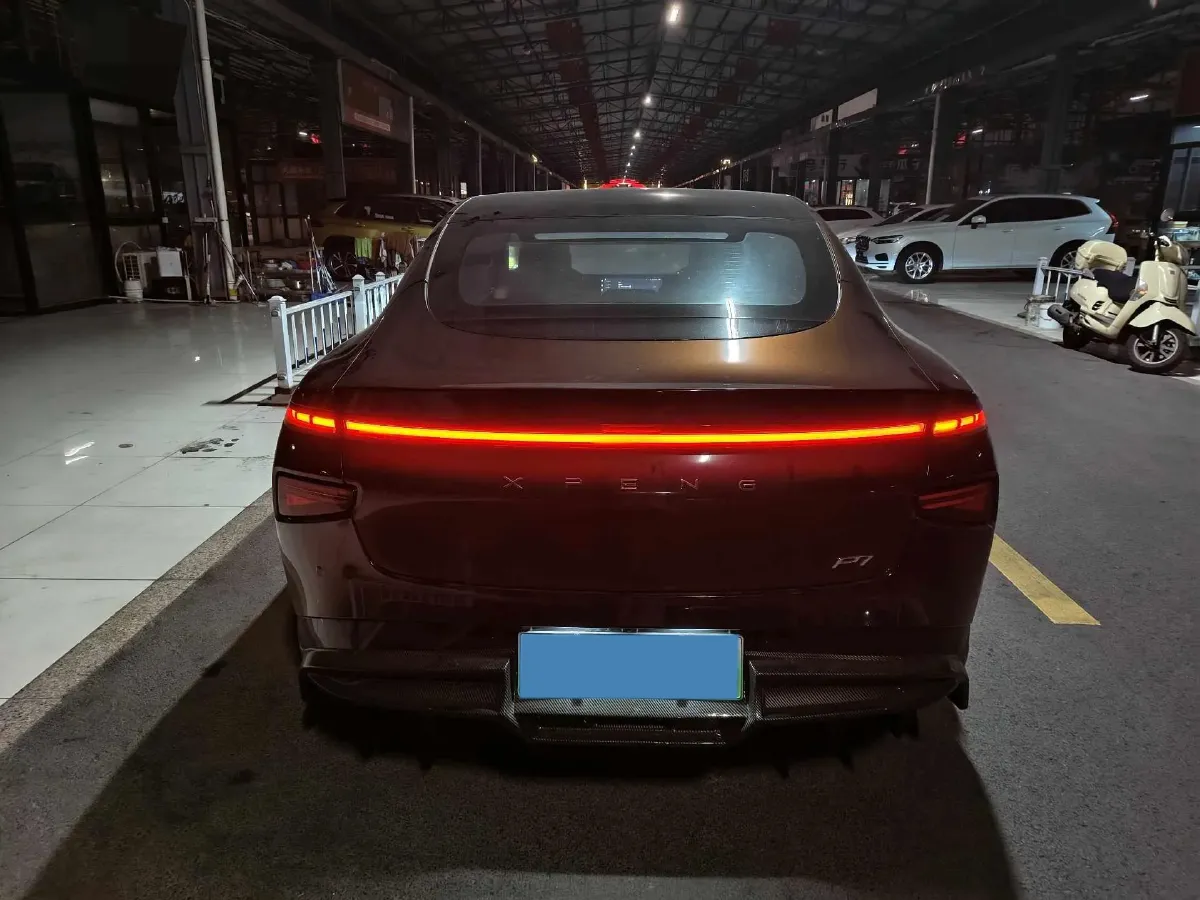 2020 Xpeng P7 BEV 70.8KWH,autocango,china used car exporter,china ev exporter,chinese used car exporter,chinese used ev exporter