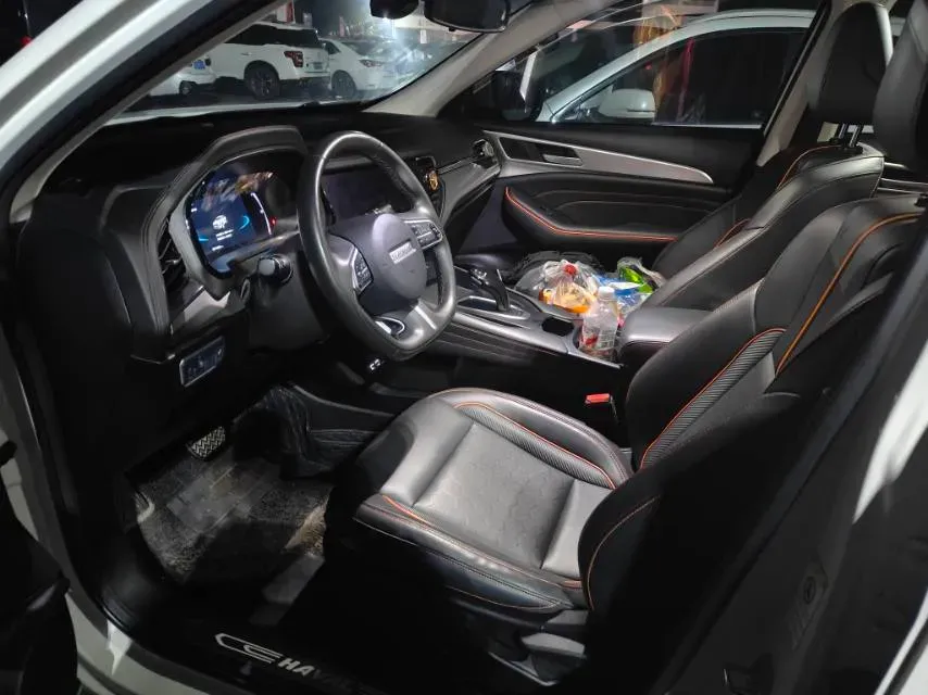 2021 Haval F7 1.5T 169HP L4 7DCT,autocango,china used car exporter,china ev exporter,chinese used car exporter,chinese used ev exporter